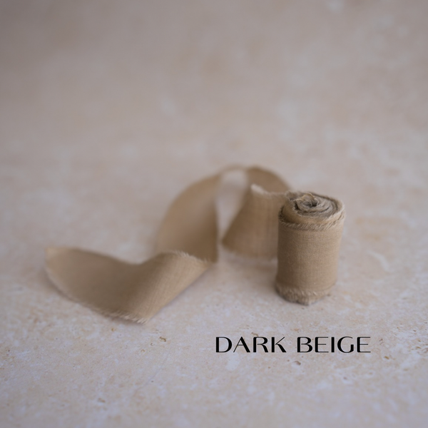 Стрічка для оформлення подарунків VTILENE батист 3 м Dark beige BR-100126 &mdash; декор для весільного столу та фотосесій VTILENE studio