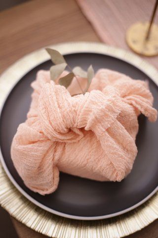 Тканинне багаторазове пакування для подарунків VTILENE Cream blush GP-40011 &mdash; декор для весільного столу та фотосесій VTILENE studio